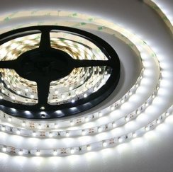 LED pásek 3528 120LED/9.6W/960lm bílá studená