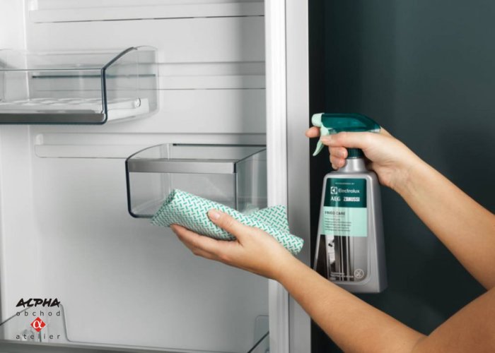 Čistící sprej Electrolux na chladničky