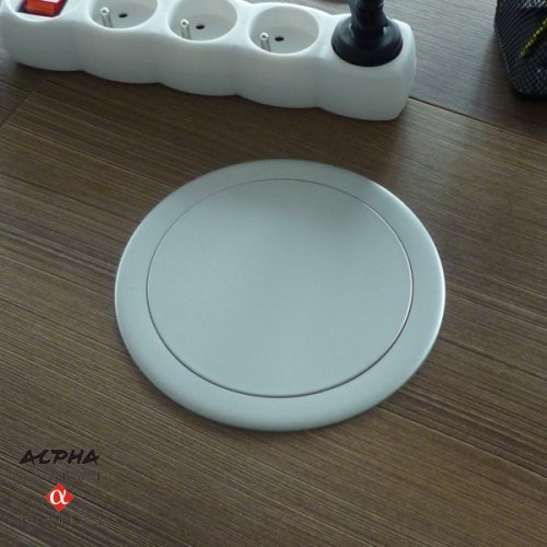 Zápustná zásuvka k vestavbě EPAIL 2BEK N/2USB/2NET